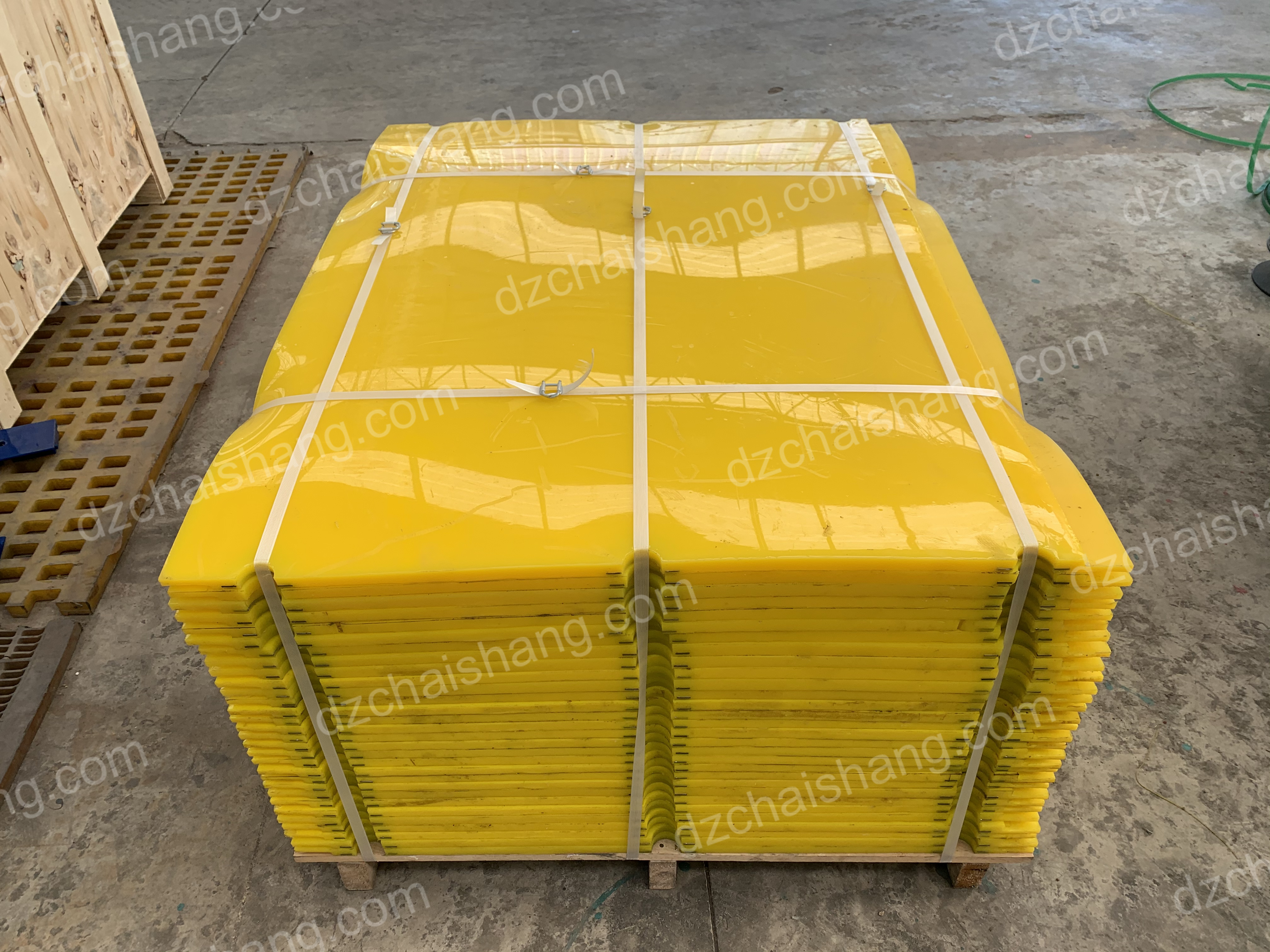 China Polyurethane tensioned plate,pu screen with sound,polyurethane screen 0.5-CHAISHANG | Polyurethane Screen,Rubber Screen PanelsHigh frequency screen mesh,Belt Cleaner,Flotation Cell