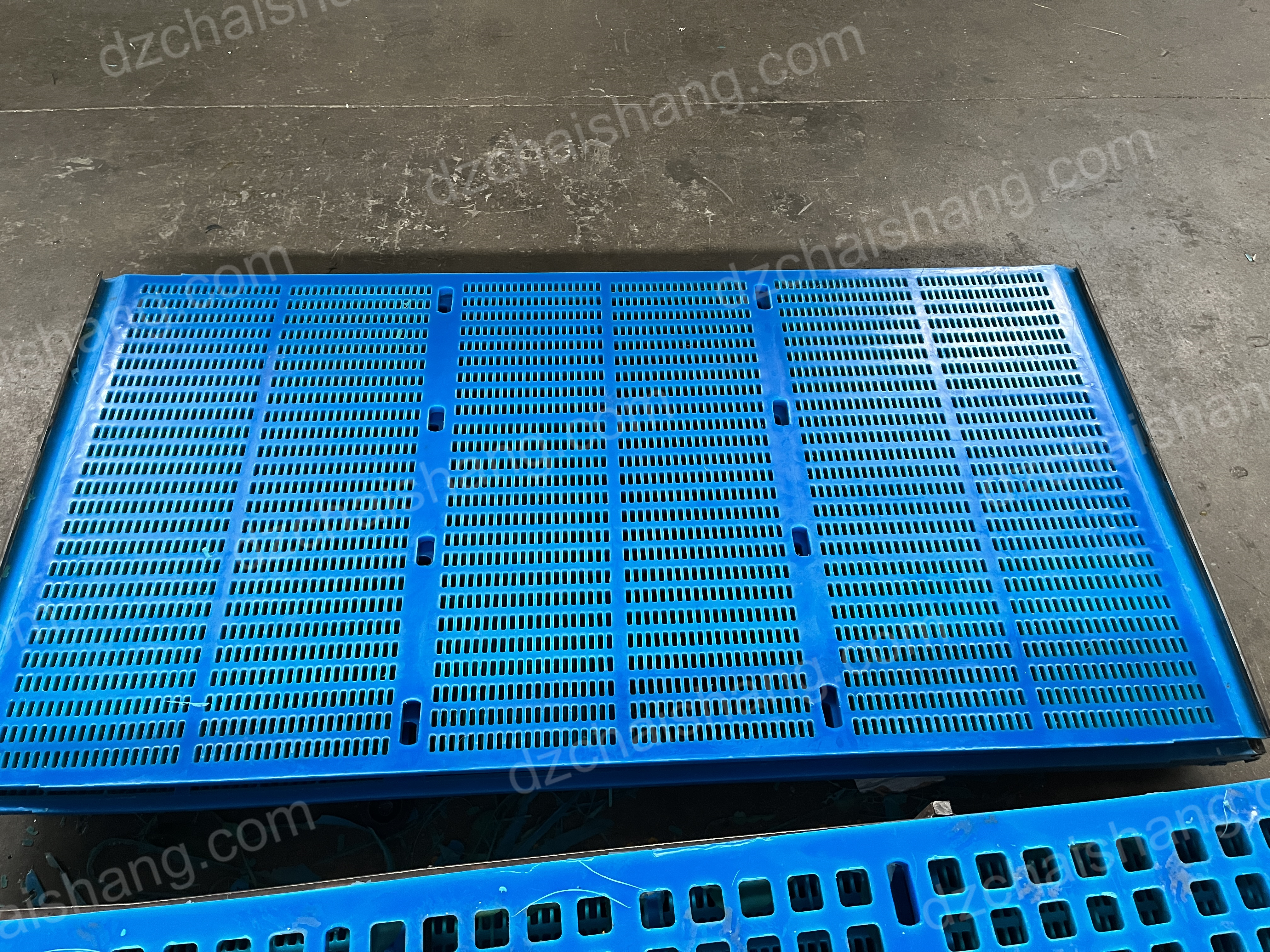 How to choose the correct “screen” according to the screening materials?-CHAISHANG | Polyurethane Screen,Rubber Screen PanelsHigh frequency screen mesh,Belt Cleaner,Flotation Cell