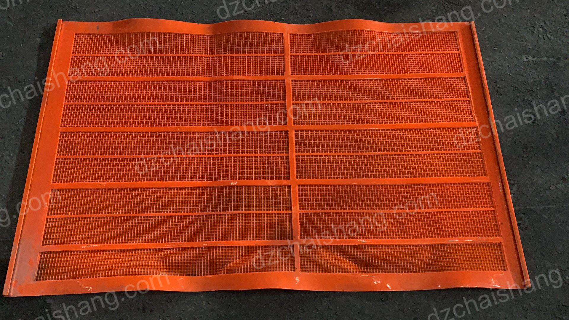 Things to note when making polyurethane screen plates-CHAISHANG | Polyurethane Screen,Rubber Screen PanelsHigh frequency screen mesh,Belt Cleaner,Flotation Cell