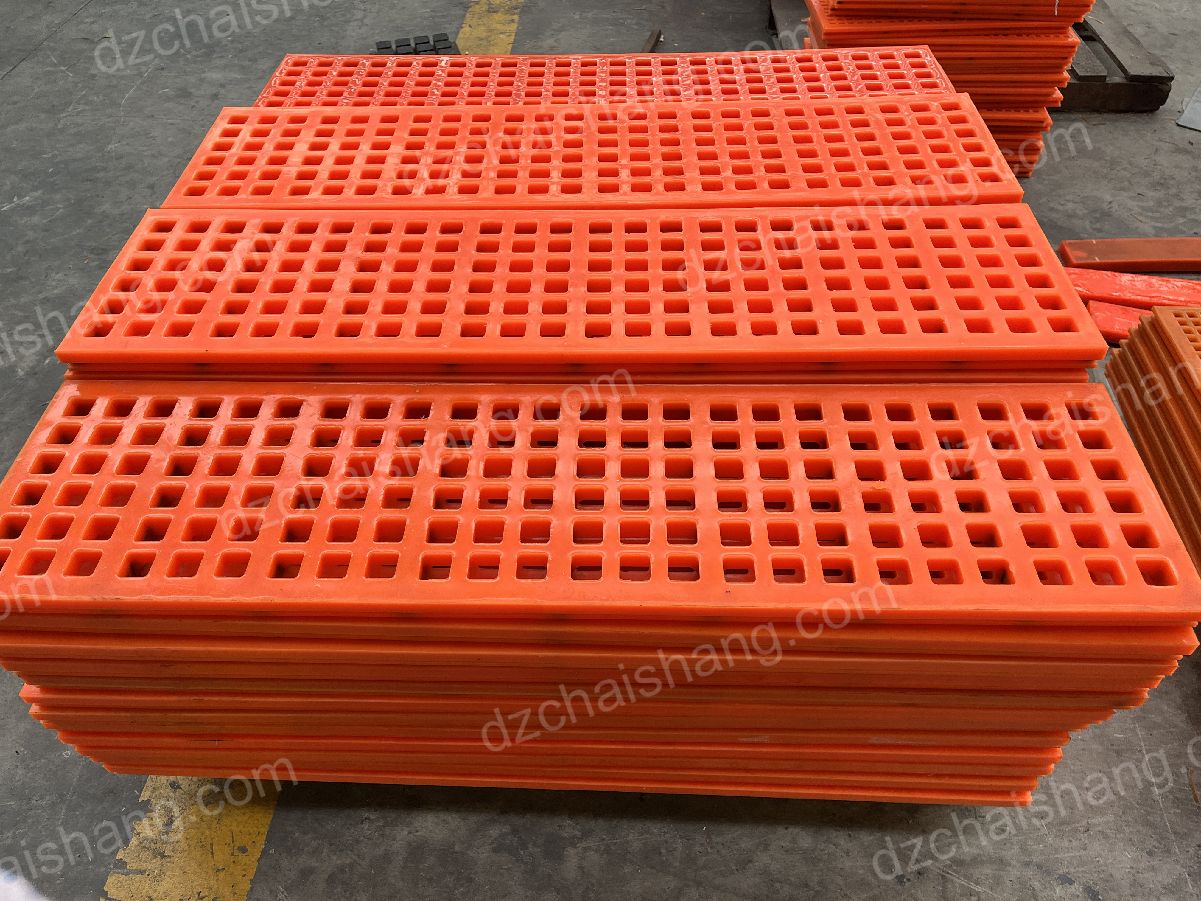 When using polyurethane mesh, what will affect its service life?-CHAISHANG | Polyurethane Screen,Rubber Screen PanelsHigh frequency screen mesh,Belt Cleaner,Flotation Cell