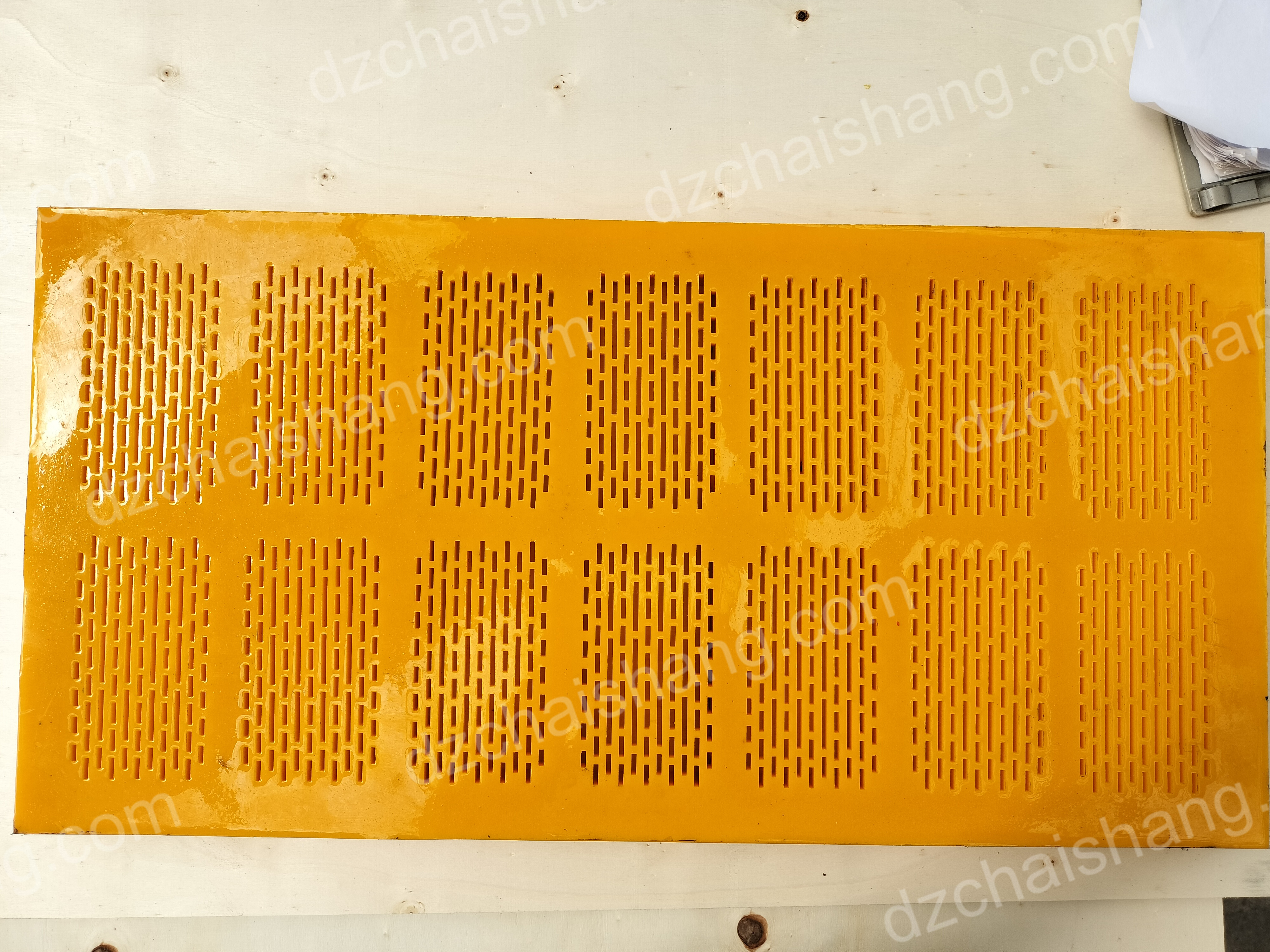 The use and advantages of polyurethane dewatering screen-CHAISHANG | Polyurethane Screen,Rubber Screen PanelsHigh frequency screen mesh,Belt Cleaner,Flotation Cell